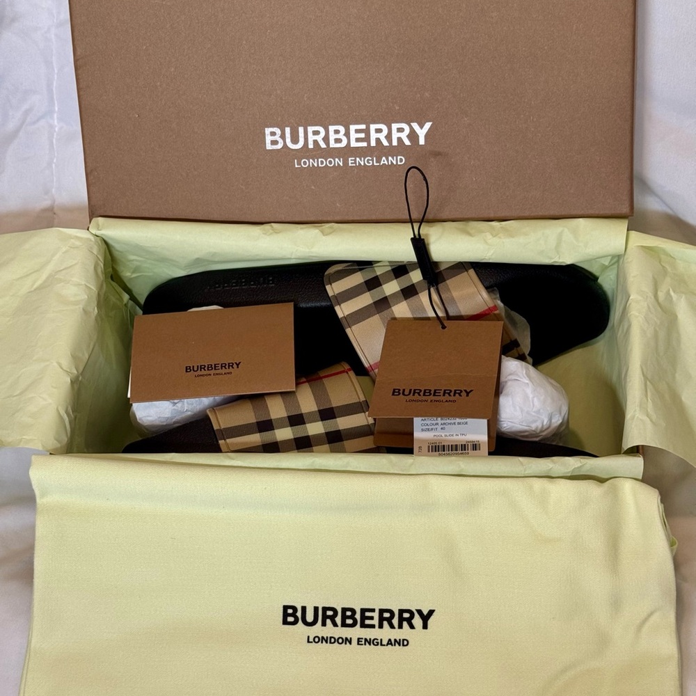 Burberry Furley Black and Beige Check Pool Slides